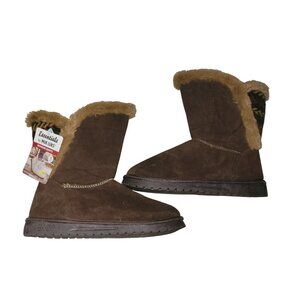 MUK LUKS ESSENTIALS NEW Brown Shearling Lined Comfort Cozy Athleisure Boots 8